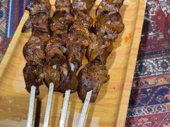 -乡村馕坑肉·烧烤·新疆菜·本地人更爱吃(阿勒泰首店)