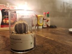 -HIGH FIVE哈福手工汉堡(桂林路店)