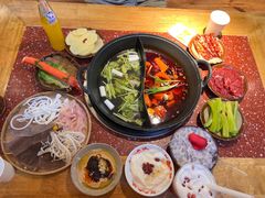 -赵美丽·重庆社区火锅·直营店(火车东站·中豪国际店)