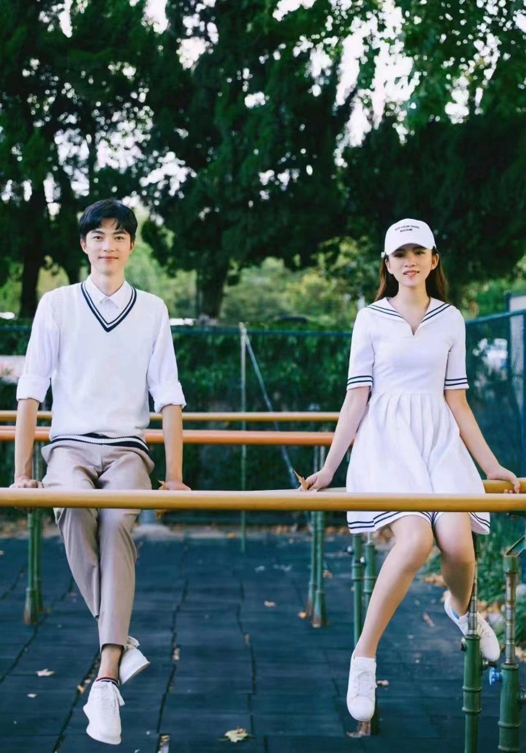 青春学院风情侣照