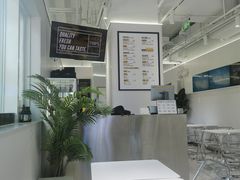 -TRIPS BURGER(大钟寺店)