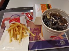 -麦当劳(新华路步步高店)