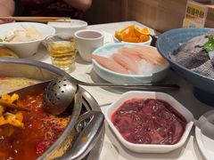 -周师兄大刀腰片火锅(磁器口直营店)