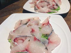 鱼两吃之涮鱼片-大良毋米粥(锦龙路总店)