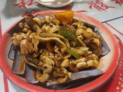 -辉记炭烧海鲜大排档·老字号(福田店)
