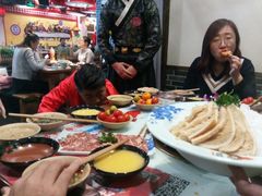 -辣莊重庆老火锅(滕州店)