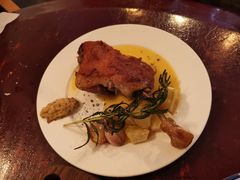 -羽深肉铺 Steak & Wine