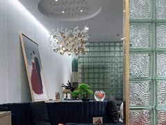 -海马体照相馆(环贸iapm大师爱情店)