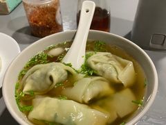 荠菜鲜肉大馄饨-丑吧贵(骑龙巷店)