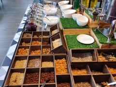 自助取餐区-昆山琶拉帝诗酒店·河畔咖啡厅Riverside Cafe