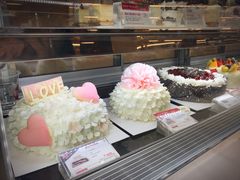 -85度C(生甜甜圈研究工坊·上海平凉店)