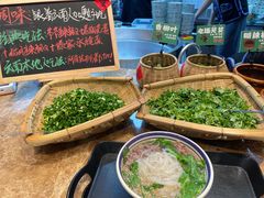 -云阿蛮云南生烫牛肉米线(奉贤路店)