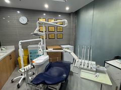 -上海仁爱医院口腔科 · 种植