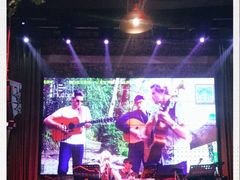 -胡桃里乐队酒馆(鎏嘉码头店)