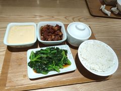 -老乡鸡(融科天地店)