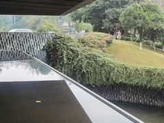 -知美术馆