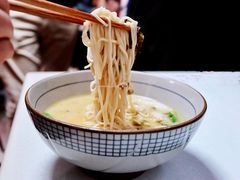 招牌黄鱼面-明呈黄鱼面馆(斜土路店)