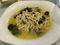 -双子楼大酒店(城开国际写字楼店)
