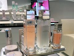 -DIOR迪奥(德基广场女装店)