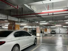 -龙湖虹桥天街-停车场