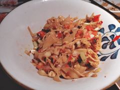 -洞庭土菜小炒馆(易发广场店)