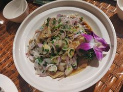 葱油淋三黄鸡-老广酒楼(樱花店)