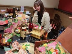 -山川小町·极番烧肉(新地假日广场店)