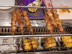 -绿地三只羊羊肉串(万科店)