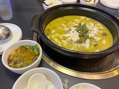 酸菜鱼汤-江南鱼捞(北仑银泰城店)