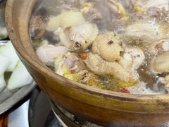 -威邵鸡煲(西华路总店)