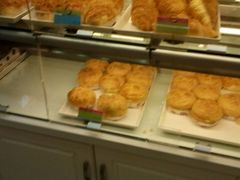 面包甜点陈列柜-皇后饼店(财富广场店)