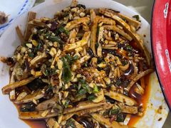 麻辣豆干丝-东吴霸王兔(松青路店)