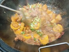 -东北酱骨饺子铁锅炖(万达总店)