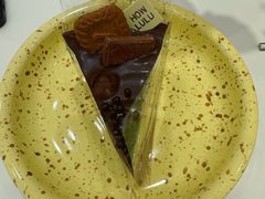 -HOWLULU蛋糕商店