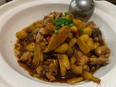 小炒鸡-何氏排骨(左家塘店)