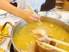人参滋补鸡-朴小妹人参鸡汤火锅(长白山万达店)
