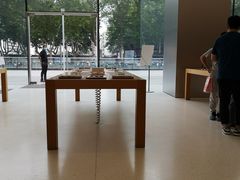 -Apple零售店(玄武湖店)