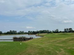 -银涛高尔夫练习场(徐泾店)