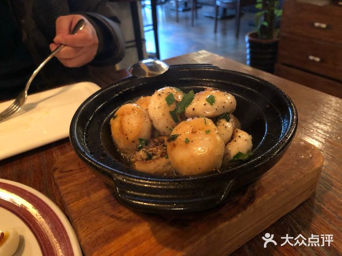 BaBBo巴博意大利餐厅香煎野生蘑菇图片
