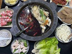 -重庆故事姊妹老火锅(财经学院店)