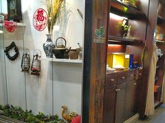 -东口码头·烧鸽子·鱼头泡饼·地方菜(金鹰悦城店)