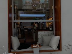 -Line 咖啡(石厦花园店)