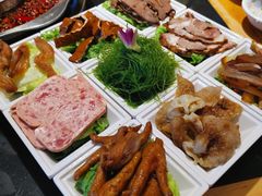九宫格-一斗火锅·招财羊毛肚(北温泉九号店)