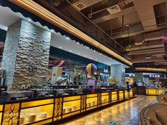 -金汉斯南美烤肉自助餐厅(中央大街黑金店)