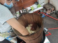 -梁阿婆廿年老牌扣肉糯米饭