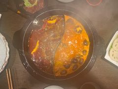 鸳鸯锅-九牧鱻·渝老鬼重庆火锅(人民路店)