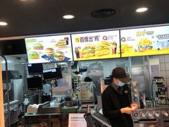 -麦当劳(花桥得来速店)