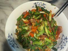 -偶屋里钵少爷(时代广场店)