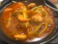 冬阴功素海鲜粉丝窝-佛有缘·32年老字号(广州首店)