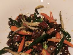 -沁香庭中餐厅·川粤菜(重庆高新假日酒店)